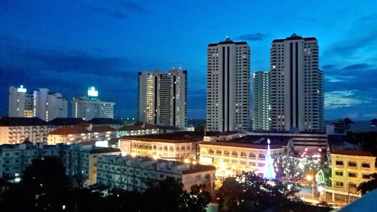 Viewtalay Condo 2 By Mawada Jomtien Beach Exterior photo